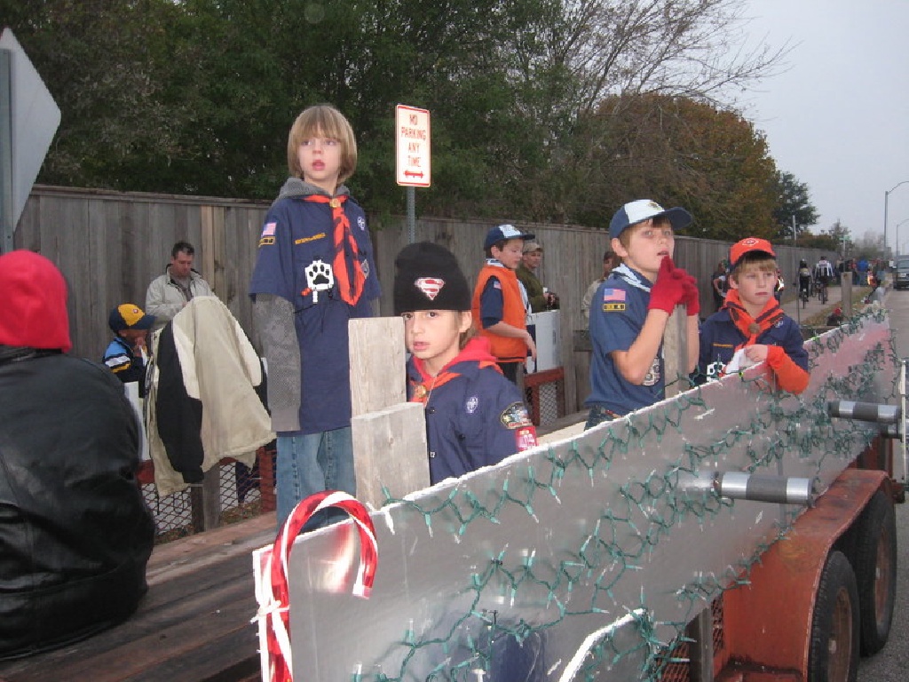 2010-Pack409-Blue-n-Gold - 219.jpg
